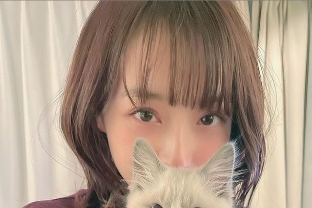 宇垣美里、猫とのプライベートショットに「かわいすぎ」「最高」の声！ 画像