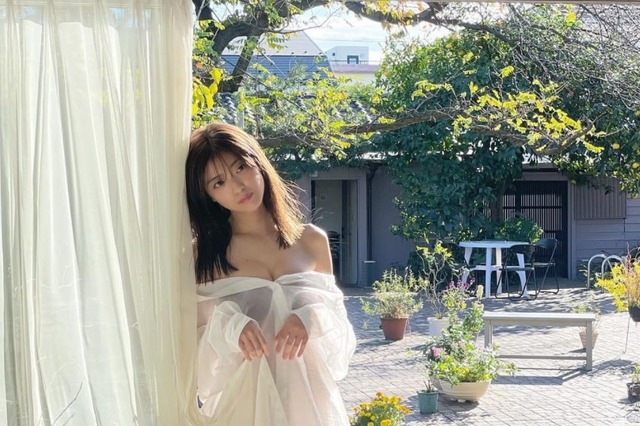 注目の戦隊ヒロイン・工藤美桜が初の大胆セクシー!ドキドキ感十分な衣装にファン興奮! 画像