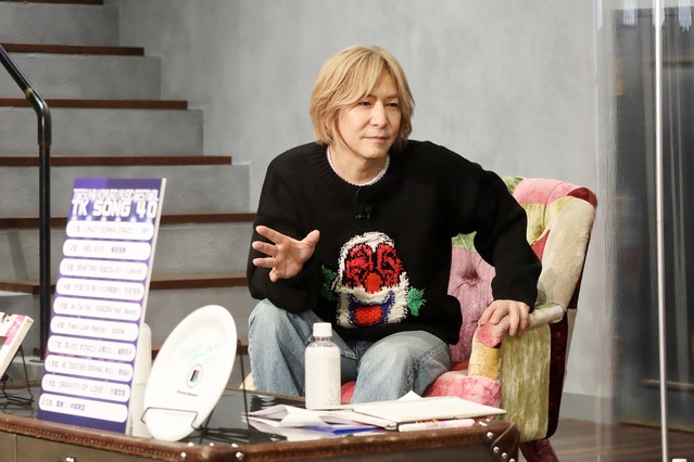 小室哲哉がニコ生に出演!「RUNNING TO HORIZON」のリミックスをサプライズ披露 画像