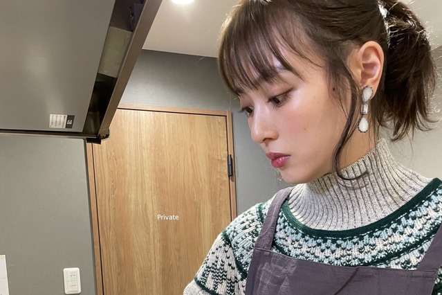 内田理央の“新妻風”エプロン姿に絶賛の声！ 画像