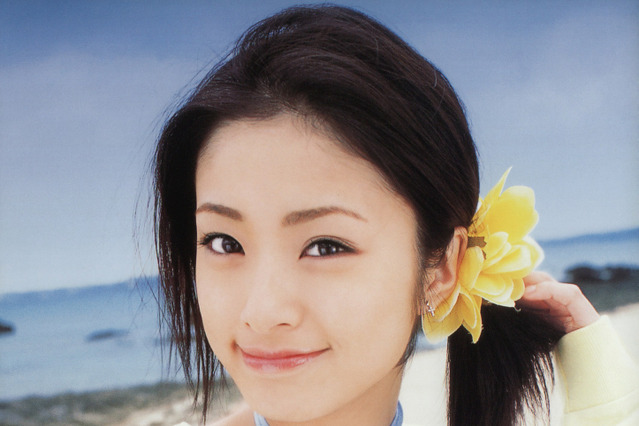 上戸彩19歳が今に蘇る！10代最後の写真集が電子化決定！ 画像