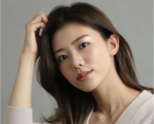 王子咲希、第1子妊娠を発表！ 画像