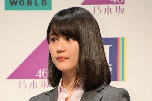 生田絵梨花、新田真剣佑との制服ツーショット公開! 画像
