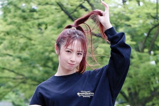 元SKE48・高柳明音がバスケ女子に！Tシャツ姿に萌えるファンも 画像