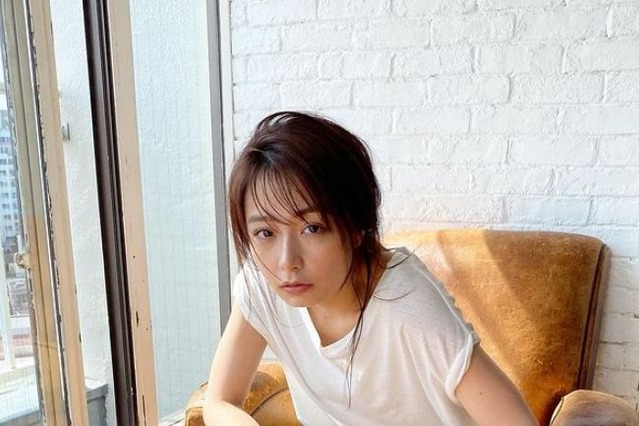 宇垣美里、イケメン風オフショットに反響！「カッコイイ」「ワイルド」 画像