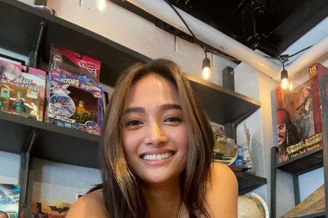 香川沙耶の無防備な胸元に視線が……インスタの自撮りにファン興奮 画像