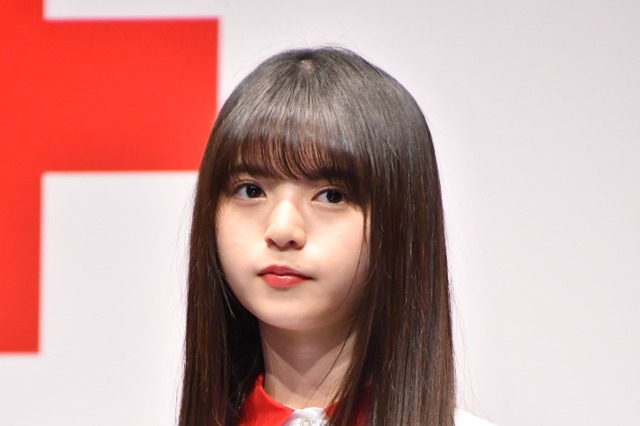 齋藤飛鳥、インスタに初投稿にいいね殺到！登録者は50万人に迫る 画像