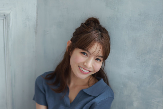 ほのか、タイトなミニワンピで美脚＆さすがのスタイル披露！ 画像