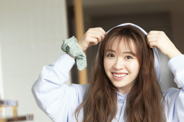 いよいよ明日発売！乃木坂46・渡辺みり愛の1st写真集が発売前重版決定！ 画像