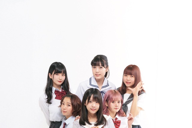 純情のアフィリアメンバーがキュートなセーラー服姿で集合！『Cream』最新グラビア 画像