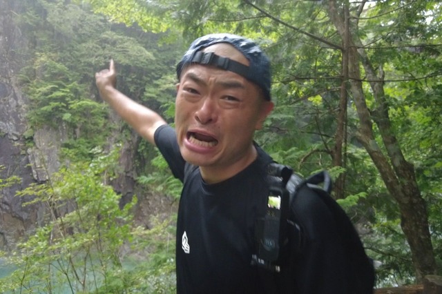 謎の神殿で儀式、女将がズブ濡れ……クセ強すぎの宿にあばれる君らが突撃 画像