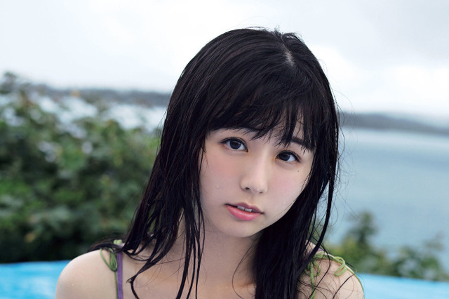 くりえみ、大胆セクシーな“濡れ水着”姿！写真集から厳選カット特別公開 画像