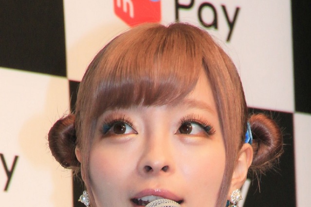 きゃりー、叶姉妹から「スケスケの下着」もらう 手紙に「お楽しみください、ふふ」 画像