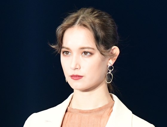 トラウデン直美、中学時代のハロウィン仮装にファン驚き！ 画像