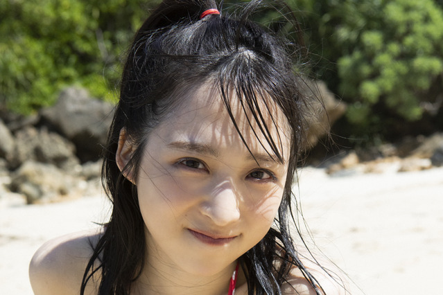 AKB48・小栗有以、待望の1st写真集発売決定!10代最後に初水着 画像