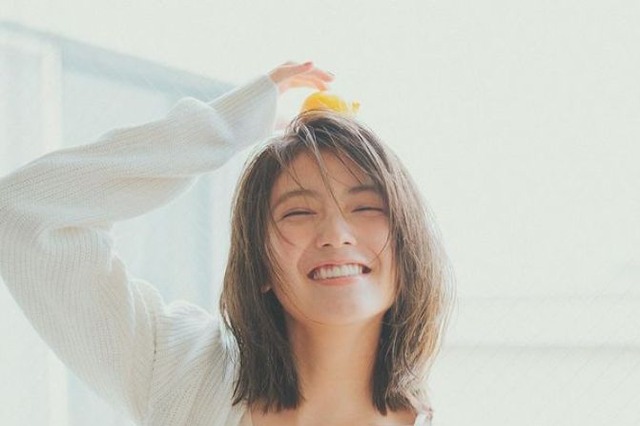 工藤美桜、下着姿で爽やかに!女性誌『with』アザーカット公開 画像