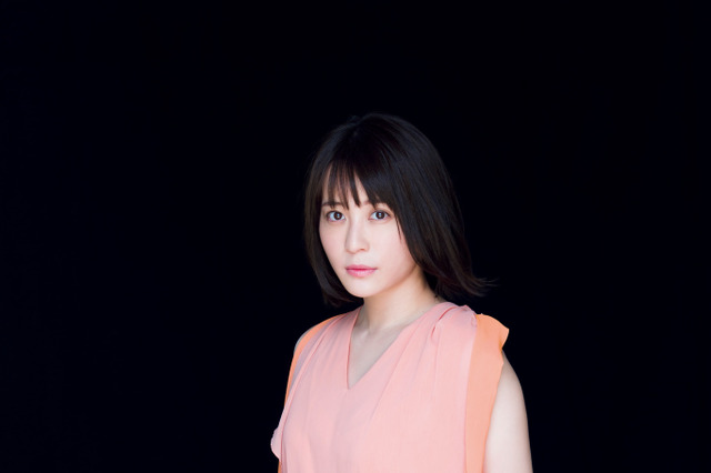 北乃きい、30歳メモリアルグラビア!デビュー当時のフレッシュな水着写真も公開 画像