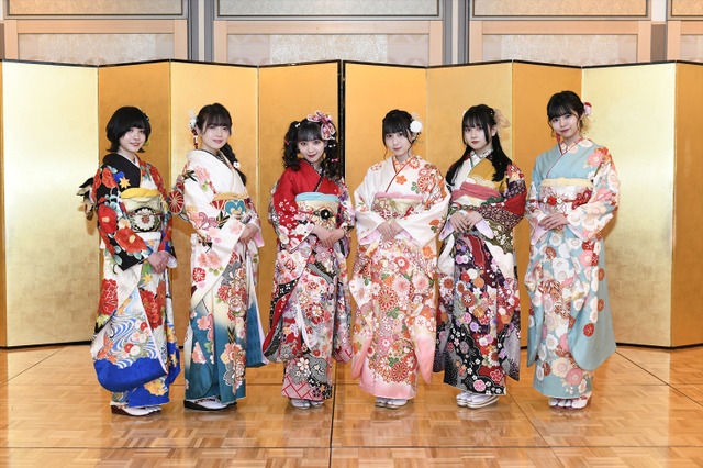 SKE48のメンバー6人が華やかな振袖姿で成人式！ 画像