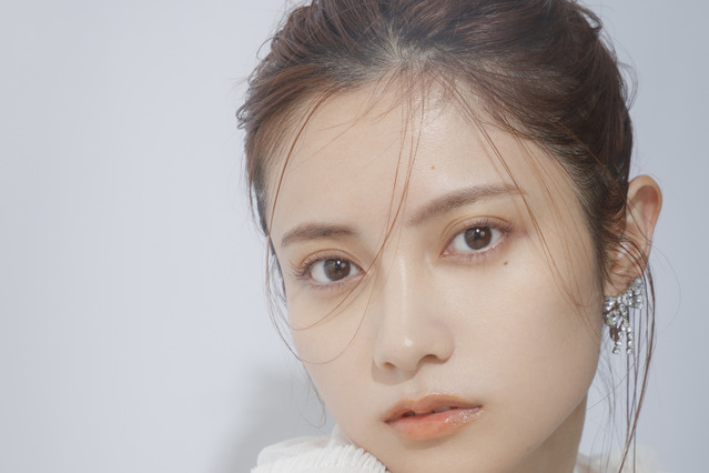 桃月なしこ、初のフォトスタイルブック発売決定!魅惑のランジェリー姿に加え美容事情も 画像