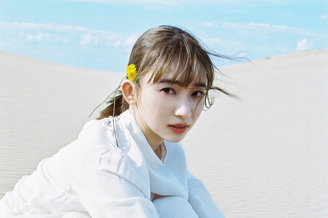 元欅坂46・佐藤詩織の1st写真集から珠玉カットが先行公開! 画像