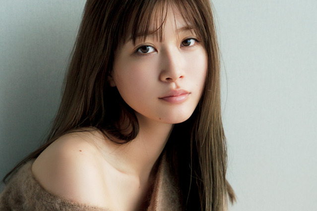 めるる、写真集は美肌露出のセクシー表紙!タイトルは『はじまり。』に決定 画像
