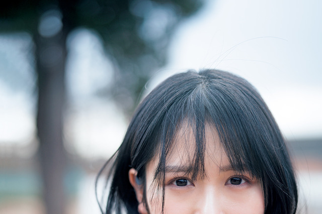 日向坂46・上村ひなのが圧倒的“美少女感”！単独表紙2年ぶり！！ 画像