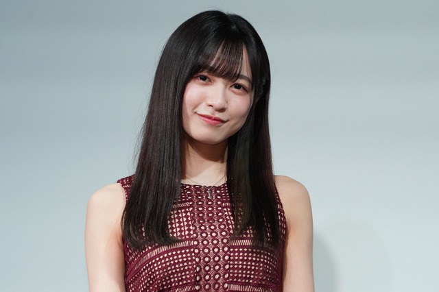 早川渚紗、太ももセクシーなチャイナ服姿を披露! 画像