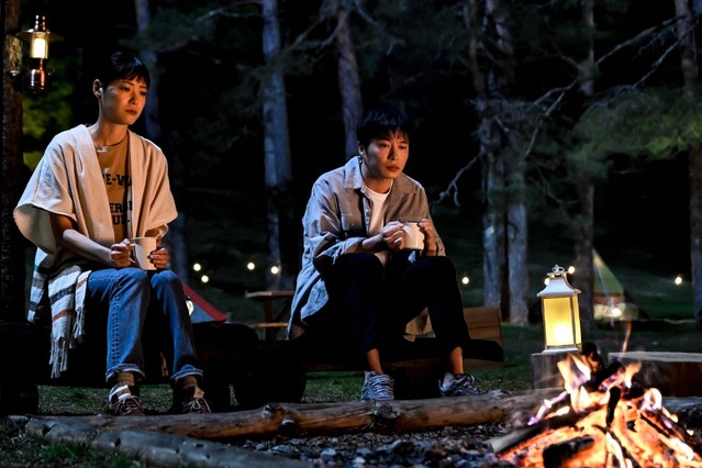 上野樹里&田中圭、キャンプ場で出くわし三角関係は波乱模様......『持続可能な恋ですか?』第6話 画像