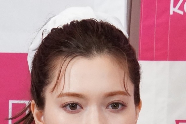 八木アリサ、期間限定でイメチェン！鮮やかなオレンジ髪に 画像