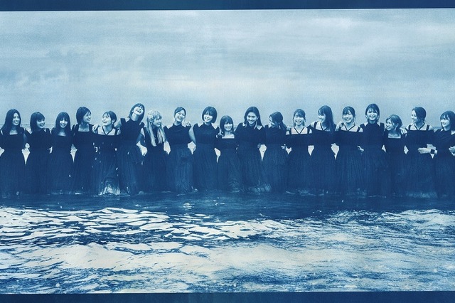 櫻坂46、メンバー21人が横一列に並んだ新アー写公開！ 画像