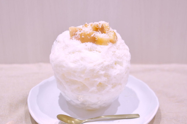 味の変化が楽しめる満足感！白桃とジャスミン、ライチを組み合わせた専門店のかき氷 画像