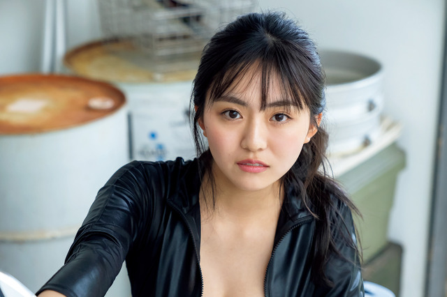 「いつもとは違う自分になったよう」豊田ルナ、ワイルド&セクシーなライダースーツ姿を披露! 画像