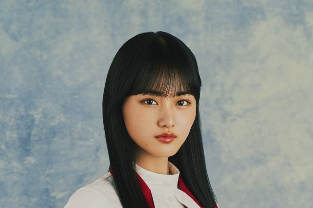櫻坂46、新制服のソロアーティスト写真が公開に！「みんな絵になる」「早く全身見たい」と反響 画像