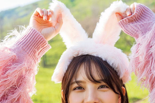 大和田南那、キュート＆セクシーなバニービキニ姿を披露 画像