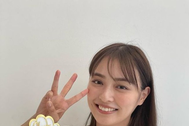 内田理央、31歳の誕生日を報告!鷲見玲奈、高岡早紀から祝福も 画像