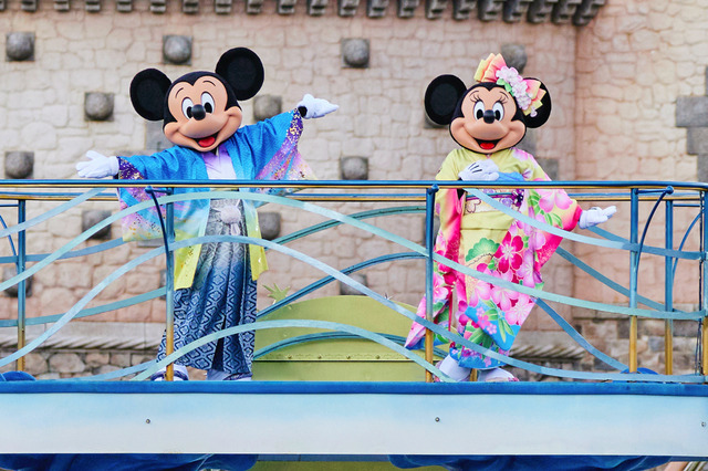 40周年迎える東京ディズニーリゾート、正月限定イベント開催！ニューイヤーSPグッズも多数登場 画像