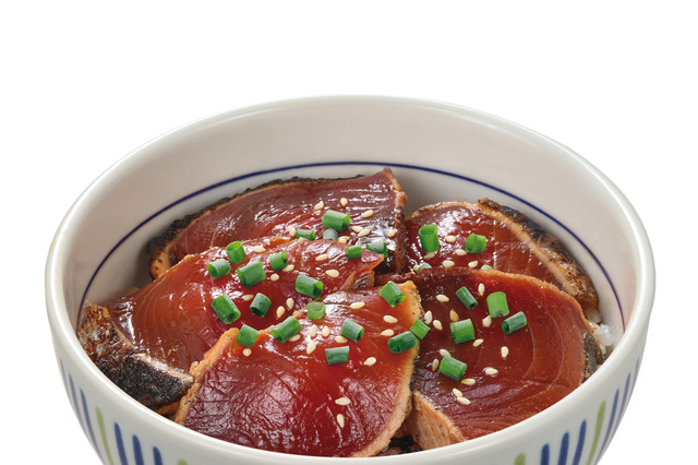 なか卯、「かつおのたたき丼」本日発売！ 画像