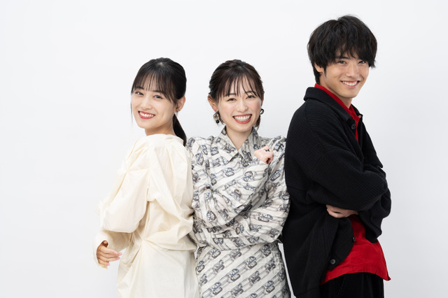 朝ドラ『舞いあがれ!』福原遥&赤楚衛二&山下美月が意気投合!「本物の幼なじみみたいに仲良し」 画像
