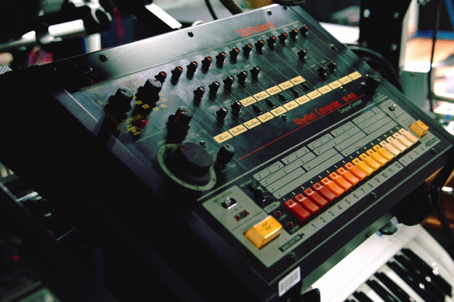 20世紀の音楽を変えた伝説のリズムマシン「TR-808」にフォーカス 画像