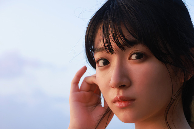 現役女子高生声優・進藤あまね、1st写真集発売決定!キュートな制服、水着の先行カット公開 画像