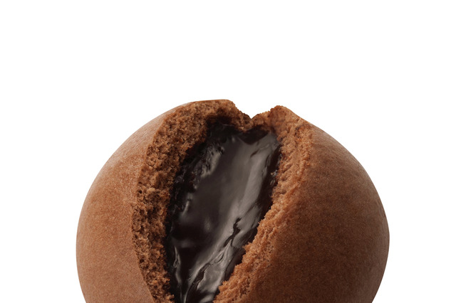 ファミリーマート、ベルギー産チョコレートを使用したスイーツ系中華まん新発売 画像