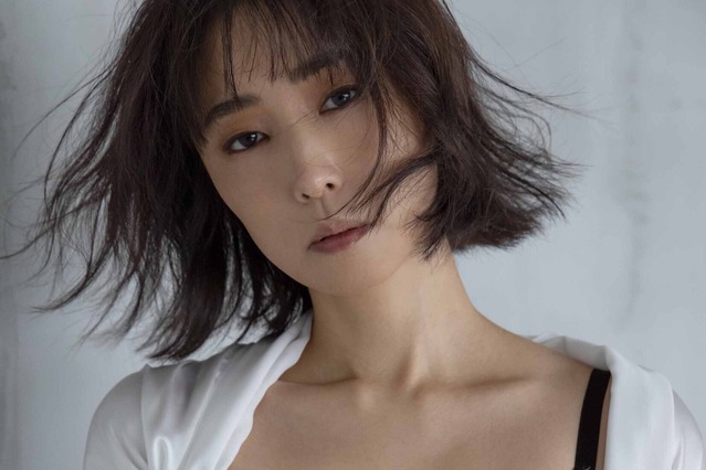 MEGUMIが41歳にしてPEACH JOHNの下着モデルに！抜群のスタイル魅せるビジュアル公開 画像