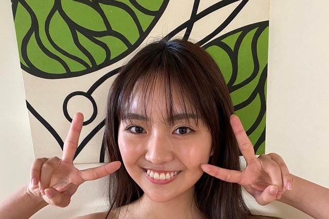 豊田ルナ「キョリ感の近いグラビアになってます」……可愛らしいビキニオフショットでアピール 画像