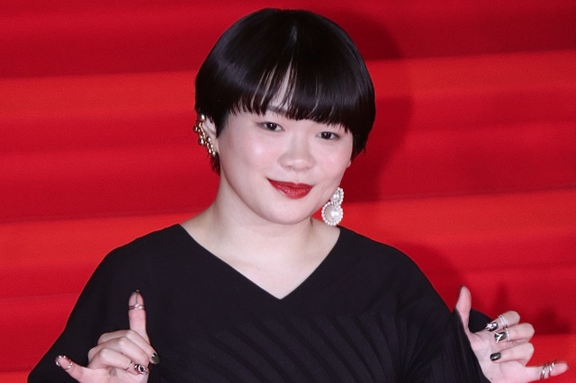 富田望生、仲良しの福原遥に「友達の恋愛を見ているようなウズウズ感」 画像