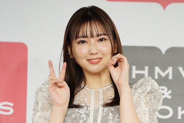 沢口愛華、サプライズのバースデーケーキにびっくり…二十歳の抱負は「臆病にならないこと」 画像