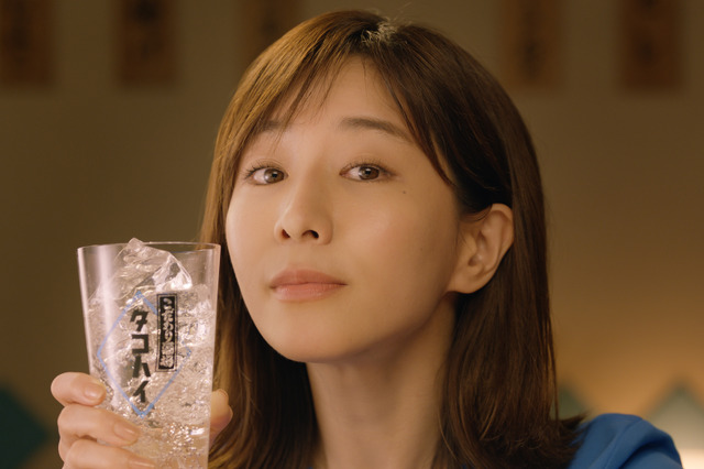 田中みな実、梅沢富美男と新CM！「奥さんが大久保さんで妬いちゃった」と小悪魔発言 画像