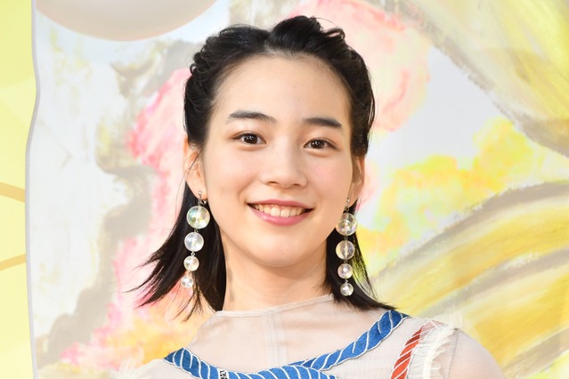 のん、YouTubeで激レアすっぴん披露！圧倒的な透明感にファン絶賛「破壊力すごすぎる」 画像