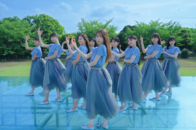 乃木坂46 5期生楽曲「バンドエイドはがすような別れ方」MVが900万再生超えの勢い 画像
