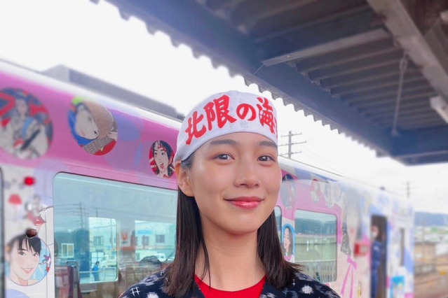 のん、10年ぶり