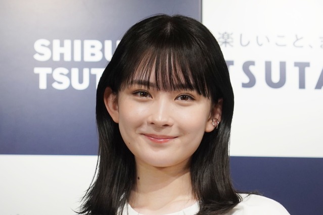 節目の年に1st写真集「残照」リリースの畑芽育、目標は「親しみやすい女優」 画像